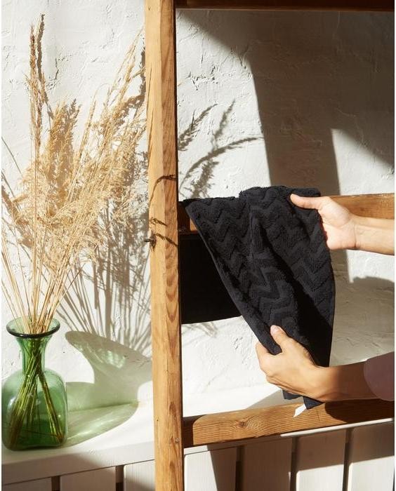 Полотенце махровое LoveLife Zig-Zag 30*60 см, цв. черный,100% хл, 360 гр/м2