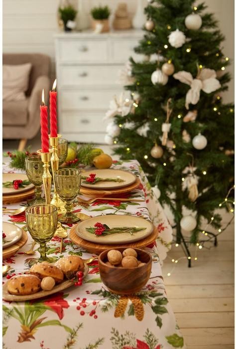 Скатерть Доляна «Новый год: Украшение к празднику» 145*180 +/- 2 см, 100% п/э